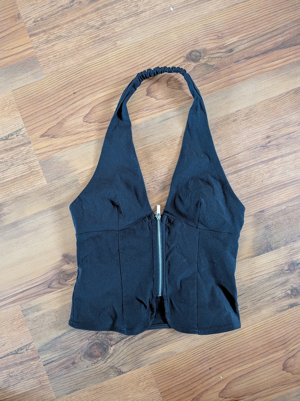 Urban Heritage Black Halter Zip-Front Crop Top In Excellent Condition
